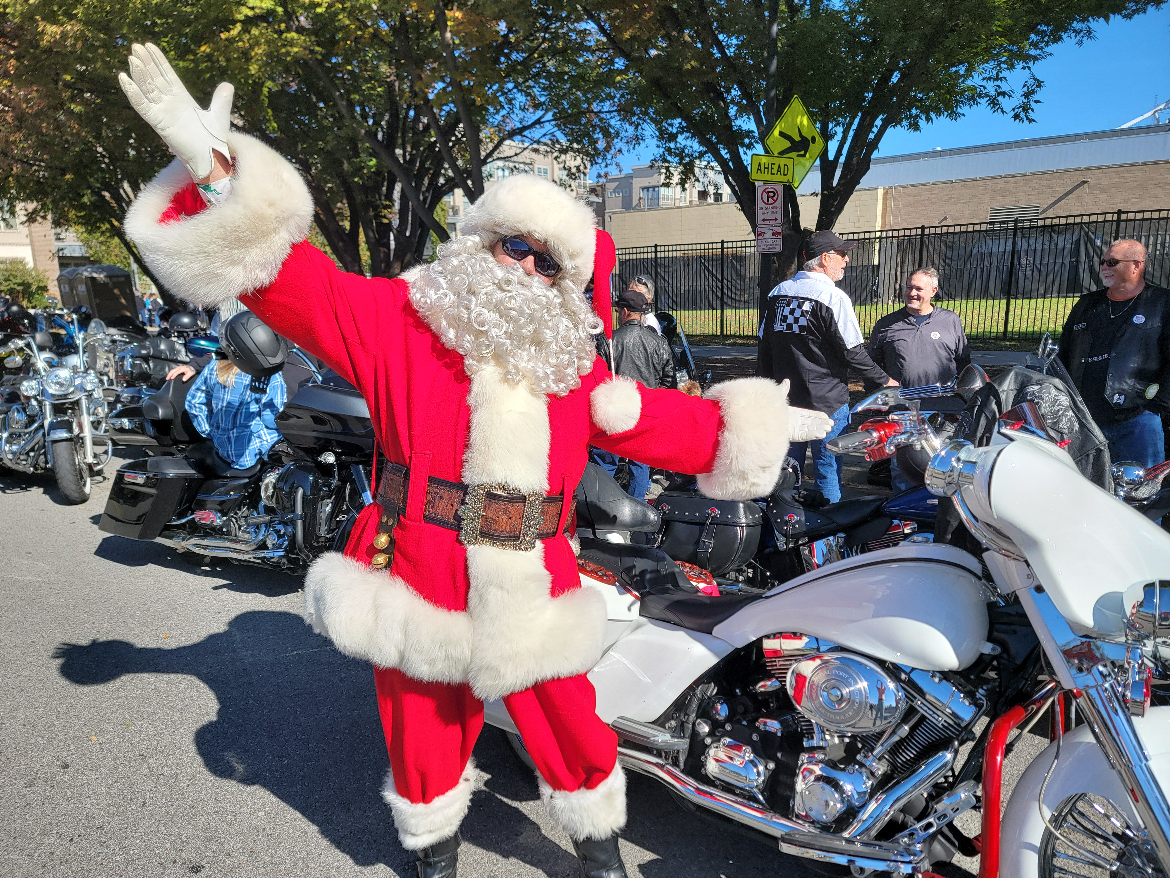 Boswell's 31st Annual Toy Parade Benefiting the MNPD's Christmas